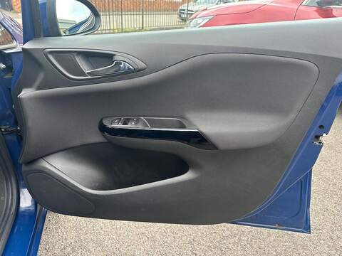 Vauxhall Corsa 1.4i Turbo ecoTEC SRi Nav Euro 6 (s/s) 5dr - U125572