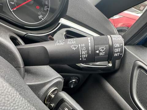 Vauxhall Corsa 1.4i Turbo ecoTEC SRi Nav Euro 6 (s/s) 5dr - U125572