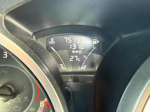 Nissan Juke 1.5 dCi Tekna Euro 6 (s/s) 5dr - U125574