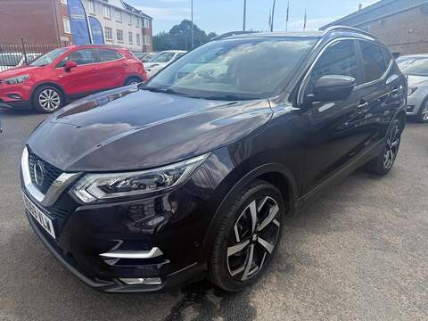 Nissan Qashqai 1.3 DIG-T Tekna Euro 6 (s/s) 5dr - U125577