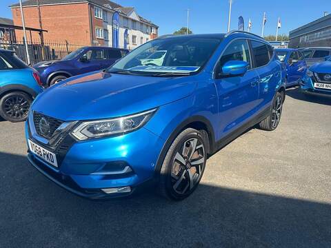 Nissan Qashqai 1.6 dCi Tekna SUV 5dr Diesel Manual 4WD Euro 6 (s/s) (130 ps)