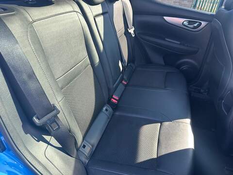 Nissan Qashqai 1.5 dCi Tekna Euro 6 (s/s) 5dr - U125579