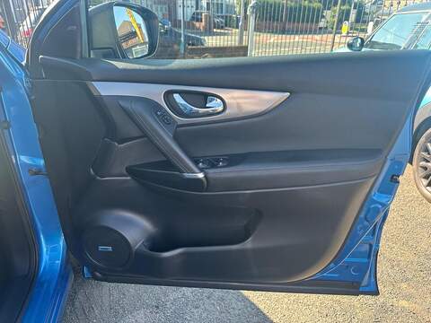 Nissan Qashqai 1.5 dCi Tekna Euro 6 (s/s) 5dr - U125579