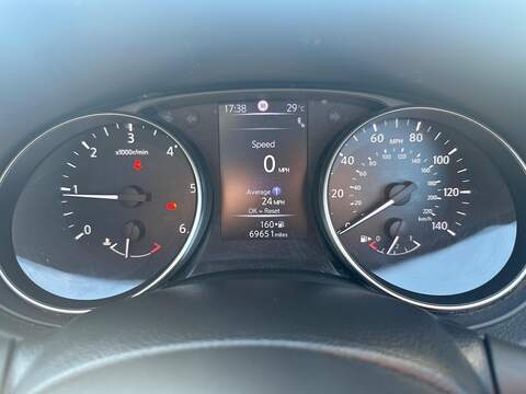 Nissan Qashqai 1.5 dCi Tekna Euro 6 (s/s) 5dr - U125579