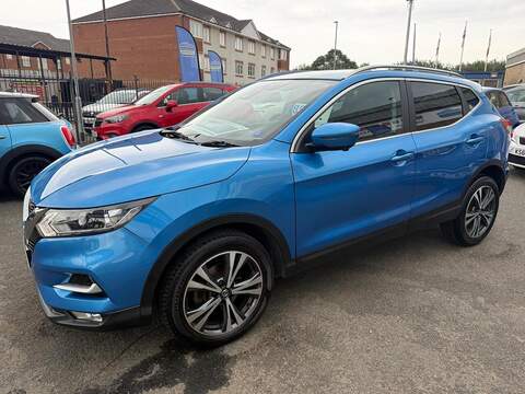 Nissan Qashqai 1.5 dCi N-Connecta Euro 6 (s/s) 5dr - U125580