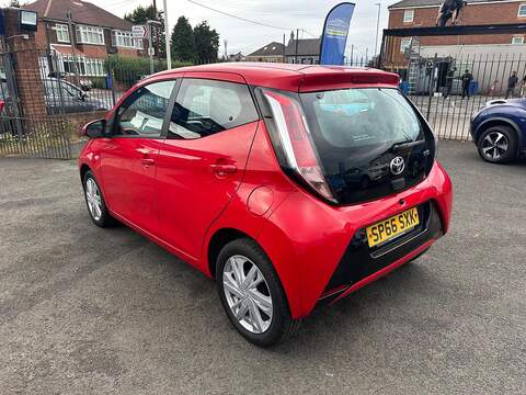Toyota AYGO 1.0 VVT-i x-pression Euro 6 5dr - U125582