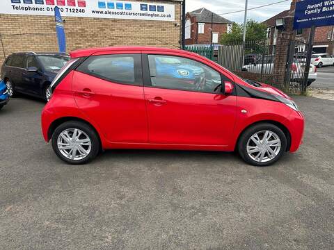 Toyota AYGO 1.0 VVT-i x-pression Euro 6 5dr - U125582