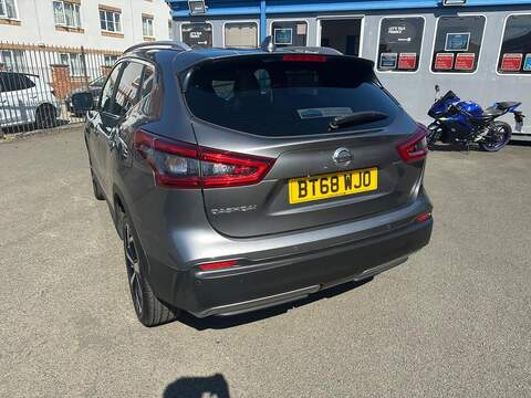 Nissan Qashqai 1.3 DIG-T Tekna Euro 6 (s/s) 5dr - U125583