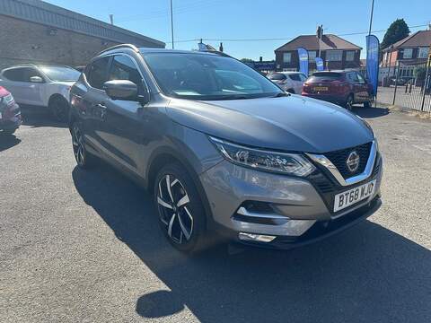 Nissan Qashqai 1.6 dCi Tekna SUV 5dr Diesel Manual 4WD Euro 6 (s/s) (130 ps)