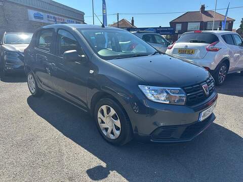 Dacia Sandero TCe Iconic Hatchback 1.0 Manual Petrol