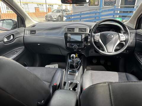 Nissan Pulsar 1.2 DIG-T N-Connecta Euro 6 (s/s) 5dr - U125599