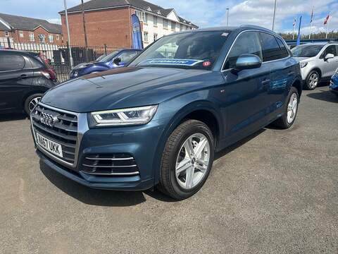 Audi Q5 XC40 Inscription Pro SUV 1 Automatic Petrol Hybrid