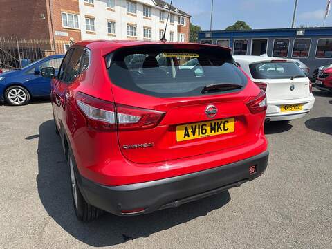 Nissan Qashqai 1.2 DIG-T Acenta 2WD Euro 6 (s/s) 5dr - U125602