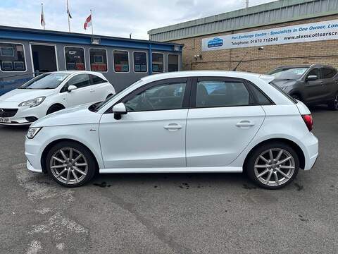 Audi A1 1.4 TFSI S line Sportback 5dr Petrol Manual Euro 6 (s/s) (125 ps) - U125608