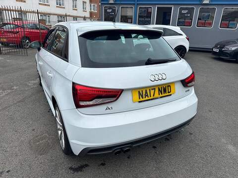 Audi A1 1.4 TFSI S line Sportback 5dr Petrol Manual Euro 6 (s/s) (125 ps) - U125608
