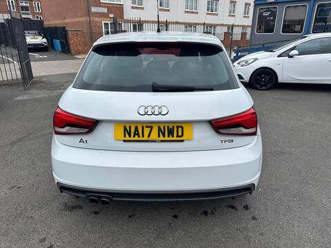 Audi A1 1.4 TFSI S line Sportback 5dr Petrol Manual Euro 6 (s/s) (125 ps) - U125608