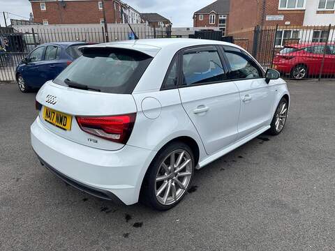 Audi A1 1.4 TFSI S line Sportback 5dr Petrol Manual Euro 6 (s/s) (125 ps) - U125608