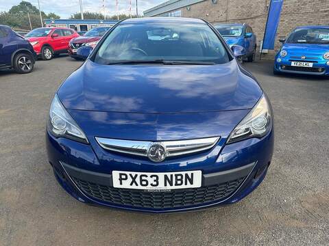 Vauxhall Astra GTC 1.4T Sport Coupe 3dr Petrol Manual Euro 5 (s/s) (140 ps) - U125612