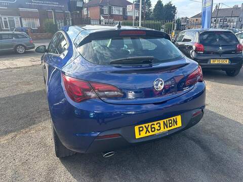 Vauxhall Astra GTC 1.4T Sport Coupe 3dr Petrol Manual Euro 5 (s/s) (140 ps) - U125612
