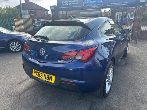Vauxhall Astra GTC 1.4T Sport Coupe 3dr Petrol Manual Euro 5 (s/s) (140 ps) - U125612