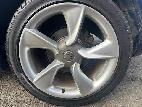 Vauxhall Astra GTC 1.4T Sport Coupe 3dr Petrol Manual Euro 5 (s/s) (140 ps) - U125612