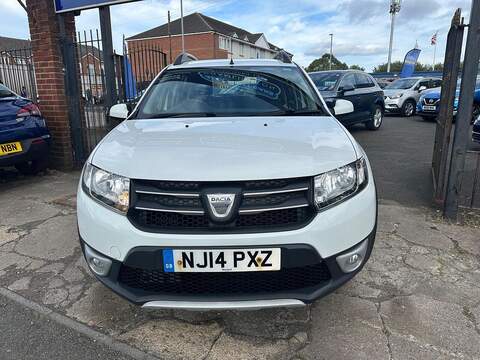 Dacia Sandero Stepway 1.5 dCi Laureate Hatchback 5dr Diesel Manual Euro 5 (90 ps) - U125615