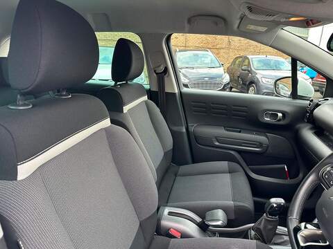Citroen C3 Aircross PureTech Flair SUV 1.2 Manual Petrol - U125617