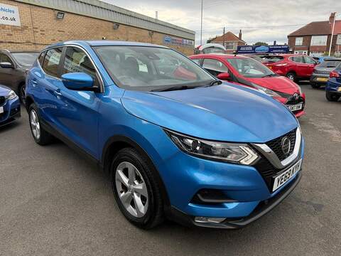 Nissan Qashqai 1.3 DIG-T Acenta Premium Euro 6 (s/s) 5dr - U125618