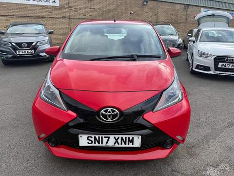 Toyota AYGO 1.0 VVT-i x-play Euro 6 5dr - U125619