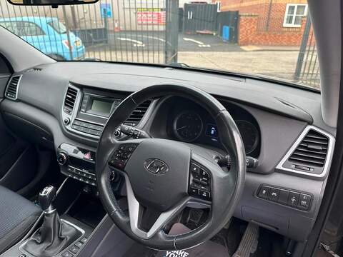 Hyundai TUCSON 1.7 CRDi Blue Drive SE SUV 5dr Diesel Manual Euro 6 (s/s) (116 ps) - U125623