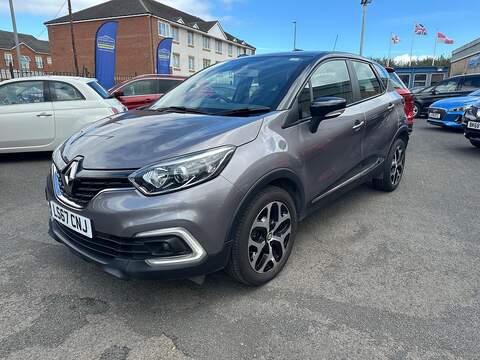 Renault Captur 2.0 TDI BlueMotion Tech Match Edition SUV 5dr Diesel Manual 4WD Euro 6 (s/s) (150 ps)