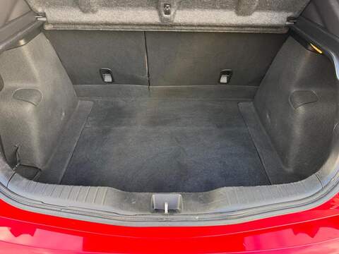 Honda Civic 1.6 i-DTEC Sport Hatchback 5dr Diesel Manual Euro 5 (s/s) (120 ps) - U125677