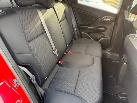 Honda Civic 1.6 i-DTEC Sport Hatchback 5dr Diesel Manual Euro 5 (s/s) (120 ps) - U125677