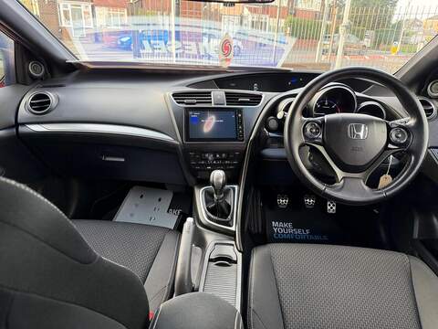 Honda Civic 1.6 i-DTEC Sport Hatchback 5dr Diesel Manual Euro 5 (s/s) (120 ps) - U125677