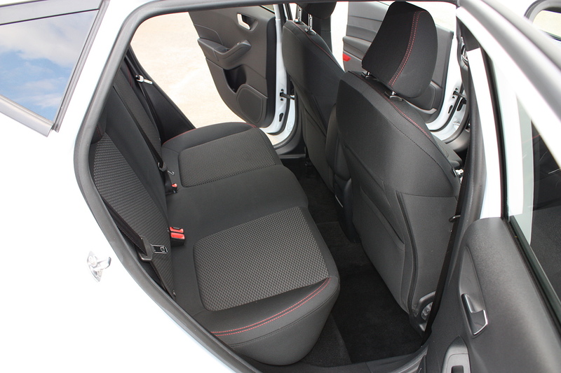 Ford Fiesta 1.0T EcoBoost ST-Line Edition - U270