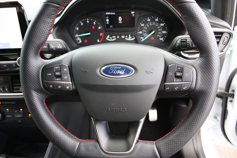 Ford Fiesta 1.0T EcoBoost ST-Line Edition - U270