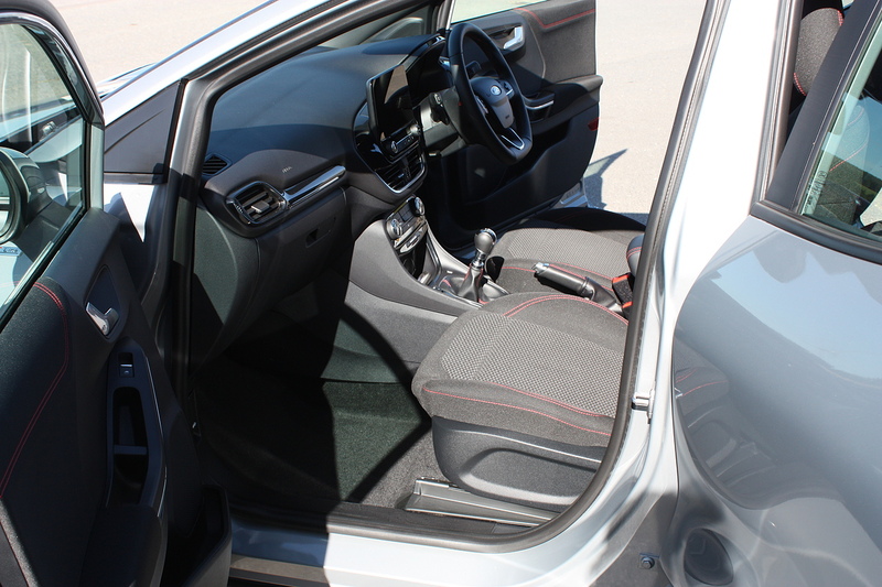 Ford Puma 1.0 T EcoBoost MHEV ST-Line - U273