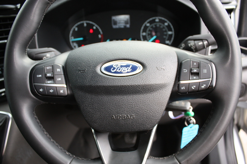 Ford Transit Custom 2.0 EcoBlue Limited 300 SWB - U275