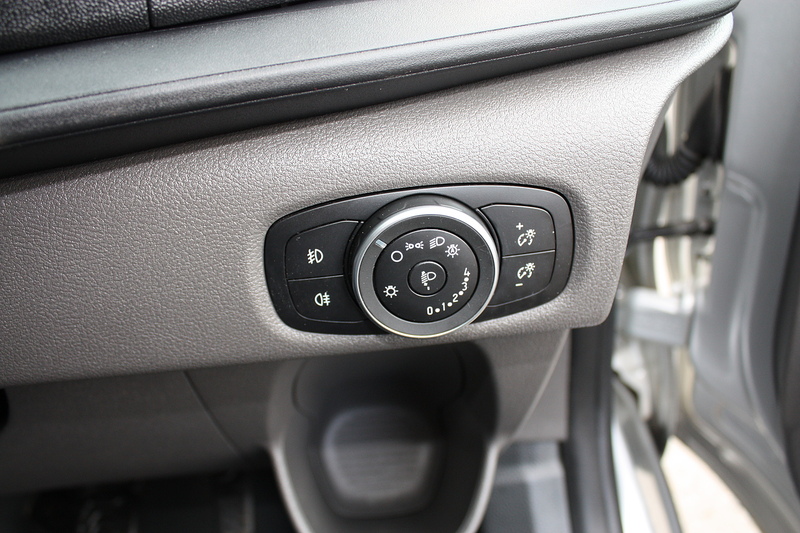 Ford Transit Custom 2.0 EcoBlue Limited 300 SWB - U275