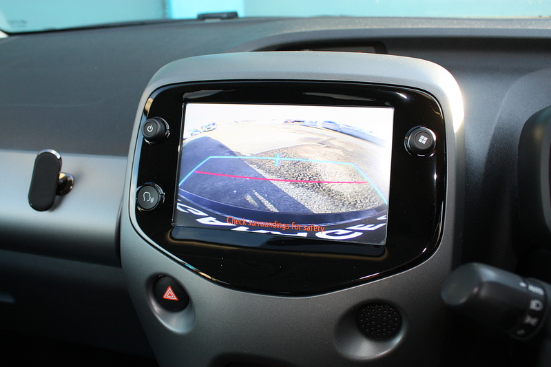 Toyota AYGO 1.0 VVT-i x-trend - U280