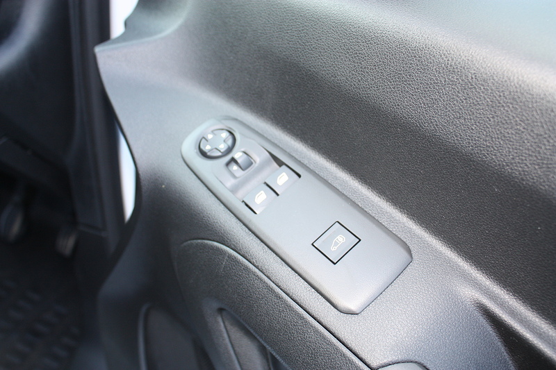 Peugeot Partner 1.5 BlueHDi 1000 Professional - U294