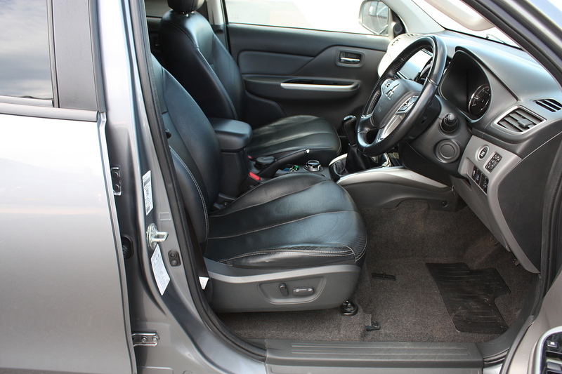 Mitsubishi L200 DI-D DC Warrior - U303