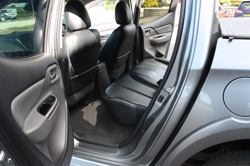 Mitsubishi L200 DI-D DC Warrior - U303