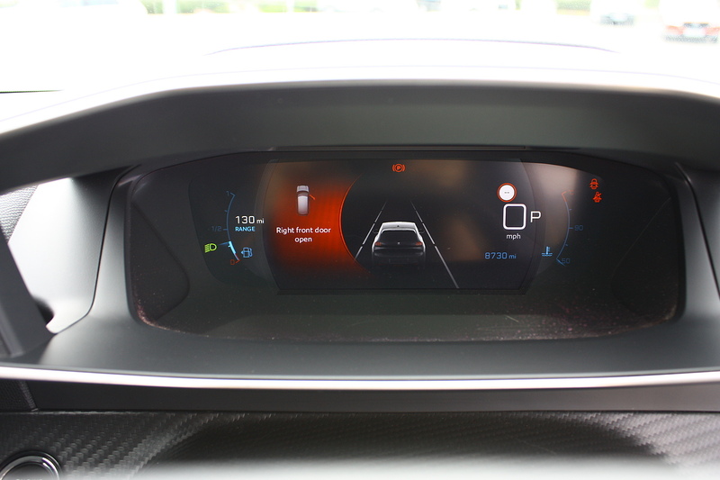 Peugeot 208 1.2 PureTech Allure Premium + - U305