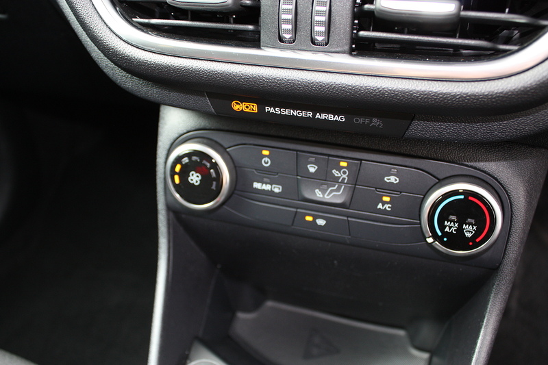 Ford Fiesta 1.0 T EcoBoost MHEV ST-Line Edition - U307