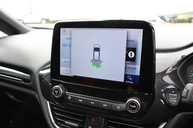 Ford Fiesta 1.0 T EcoBoost MHEV ST-Line Edition - U307