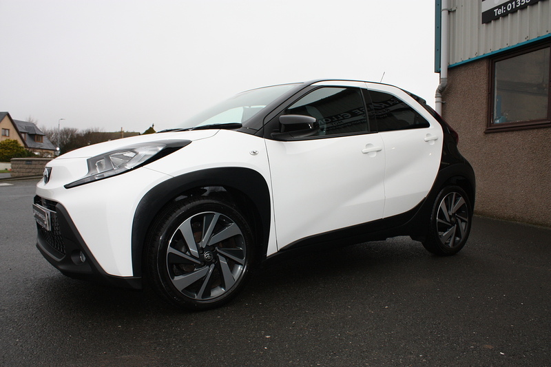 Toyota Aygo X 1.0 VVT-i Edge - U321