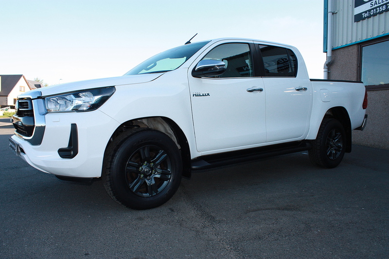 Toyota Hilux 2.4 D-4D 150 Icon - U328