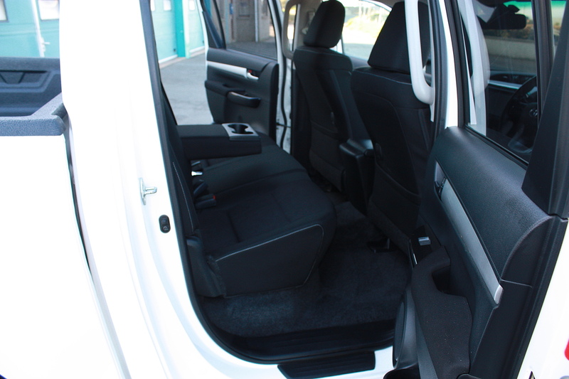 Toyota Hilux 2.4 D-4D 150 Icon - U328