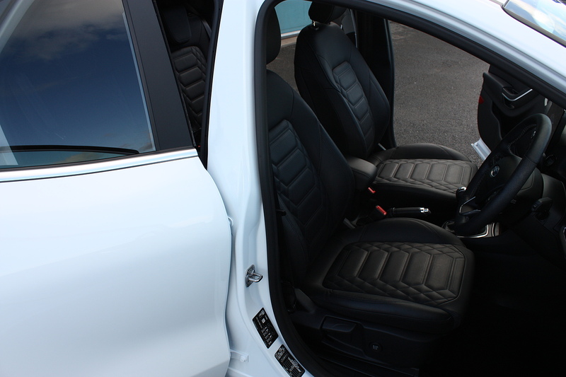 Ford Puma 1.0T EcoBoost MHEV ST-Line Vignale - U329